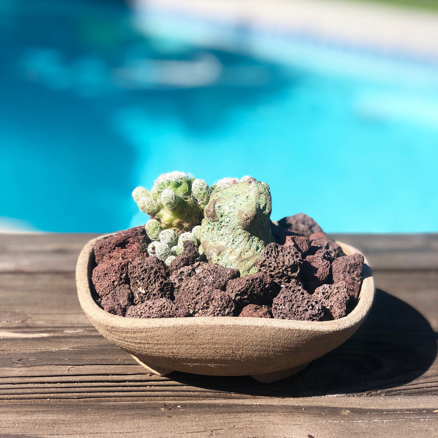 Handmade Tiny Figurine Vase – Moon Pottery | Sweet Drift Flower Vase & Incense Holder, Perfect Gift