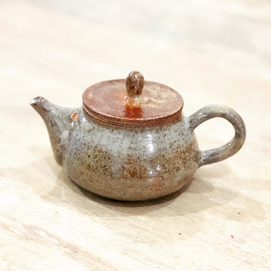 Handmade Teapot – Moon Pottery | One-of-a-Kind, Natural Homemade Glaze, Artisan Ceramic, Perfect Gift
