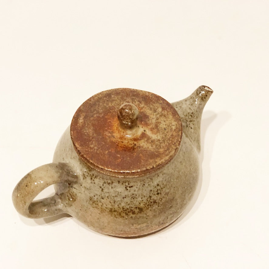 Handmade Teapot – Moon Pottery | One-of-a-Kind, Natural Homemade Glaze, Artisan Ceramic, Perfect Gift