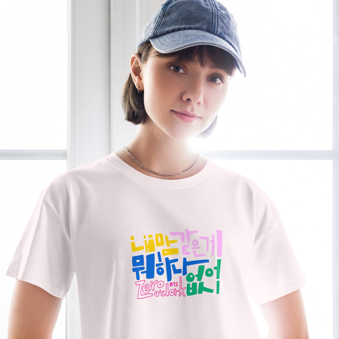 Handwritten Zero O'Clock Lyric Women’s Crop Top by Hobi Nabi | BTS-Inspired Korean Lettering 내 맘 같은게 뭐 하나 없어