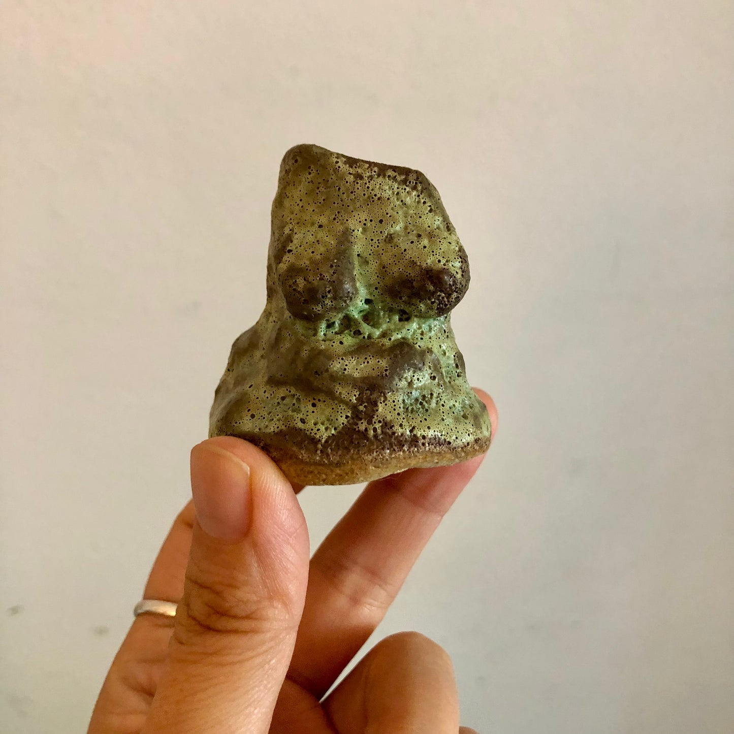 Handmade Tiny Figurine Vase – Moon Pottery | Sweet Drift Flower Vase & Incense Holder, Perfect Gift