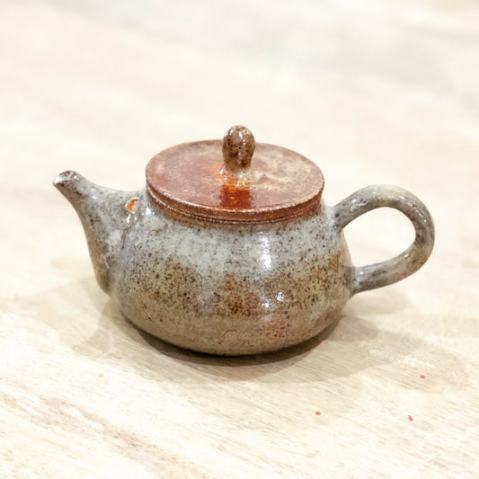 Handmade Teapot – Moon Pottery | One-of-a-Kind, Natural Homemade Glaze, Artisan Ceramic, Perfect Gift